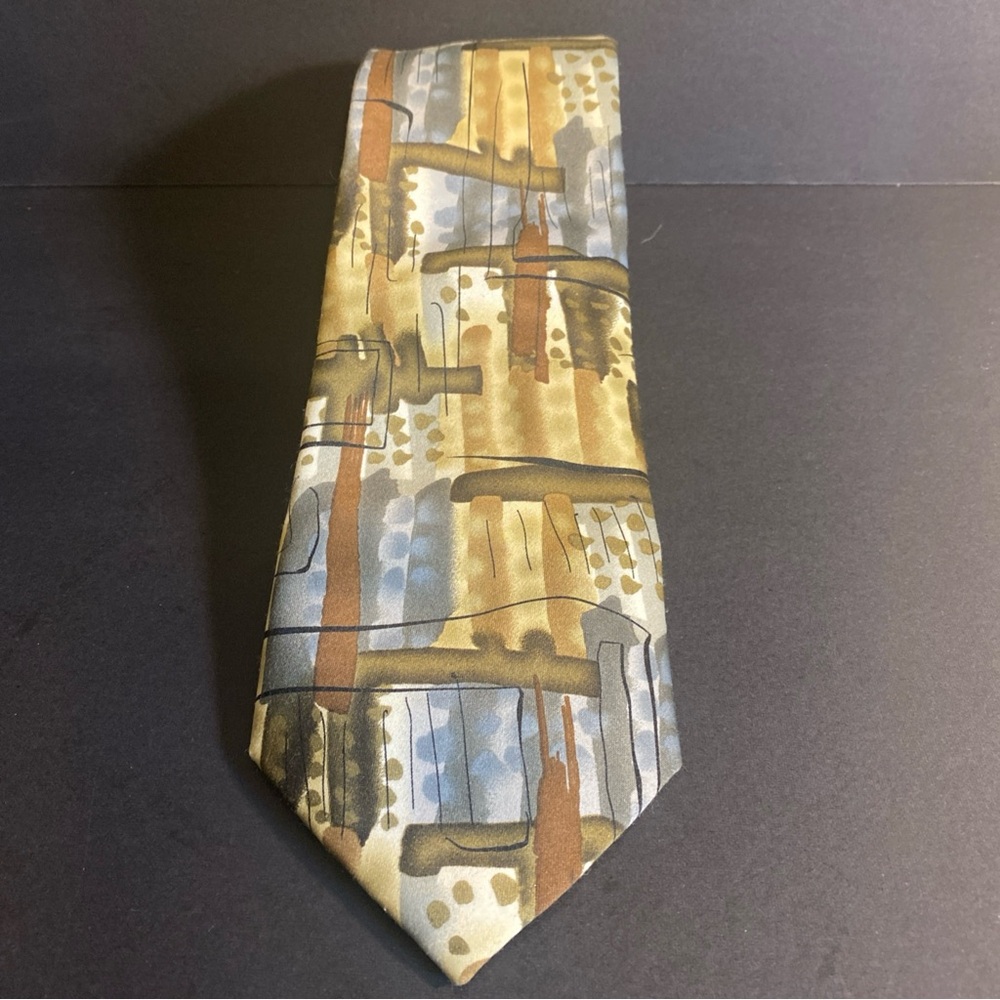 J GARCIA‎ New York New York Men”s Tie 100% Silk Collection Fifty Seven Rare
